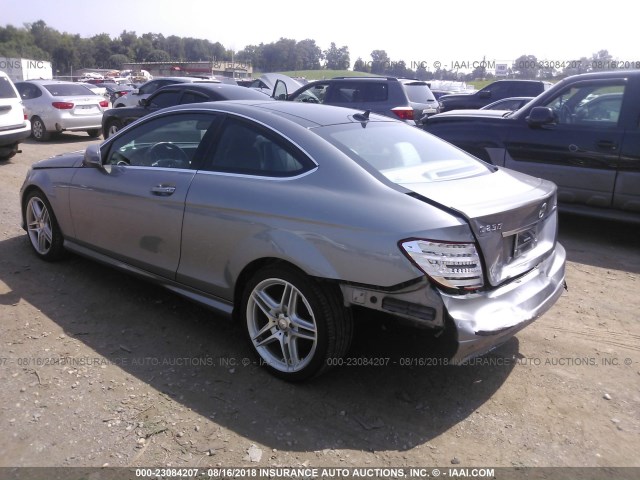 WDDGJ4HB5DG034415 - 2013 MERCEDES-BENZ C 250 SILVER photo 3