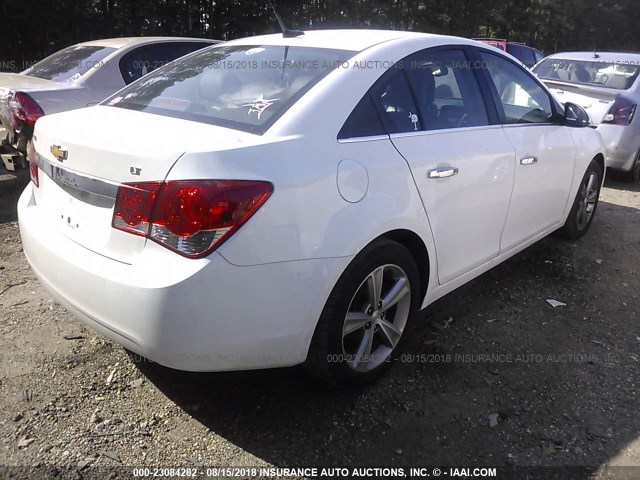 1G1PE5SB2D7119363 - 2013 CHEVROLET CRUZE WHITE photo 4