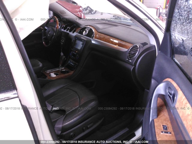 5GAEV23D49J103853 - 2009 BUICK ENCLAVE CXL 白色 照片 5
