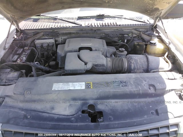 1FMPU16L94LB63188 - 2004 FORD EXPEDITION XLT SILVER photo 10