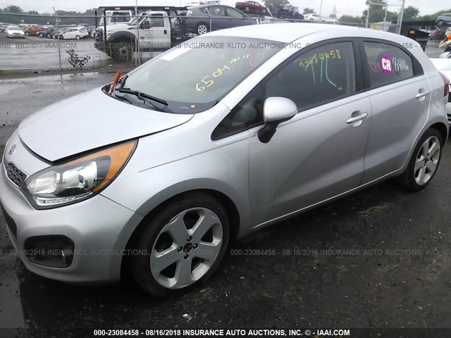 KNADN5A38C6016504 - 2012 KIA RIO EX/SX SILVER photo 2