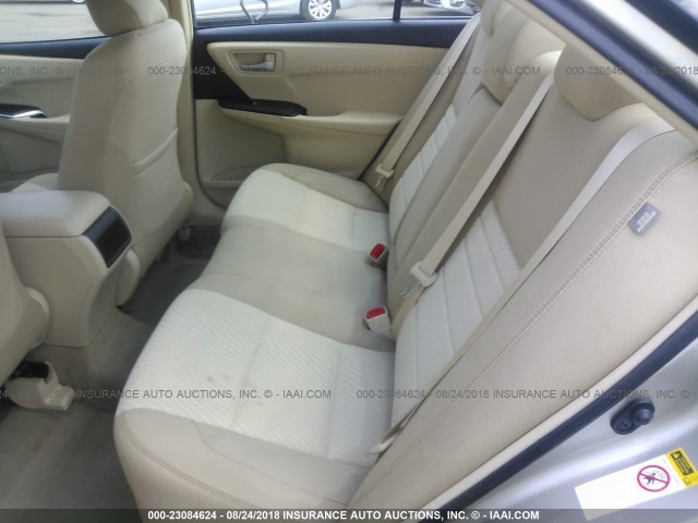 4T1BF1FK3HU329183 - 2017 TOYOTA CAMRY LE/XLE/SE/XSE 棕色 照片 8