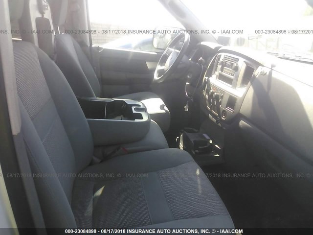 3D7KR28A97G809435 - 2007 DODGE RAM 2500 ST/SLT 白色 照片 5