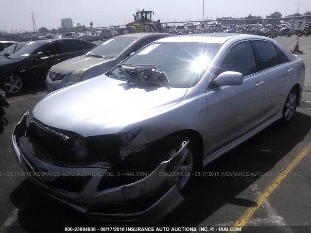 4T1BE46KX8U247231 - 2008 TOYOTA CAMRY CE/LE/XLE/SE GRAY photo 2