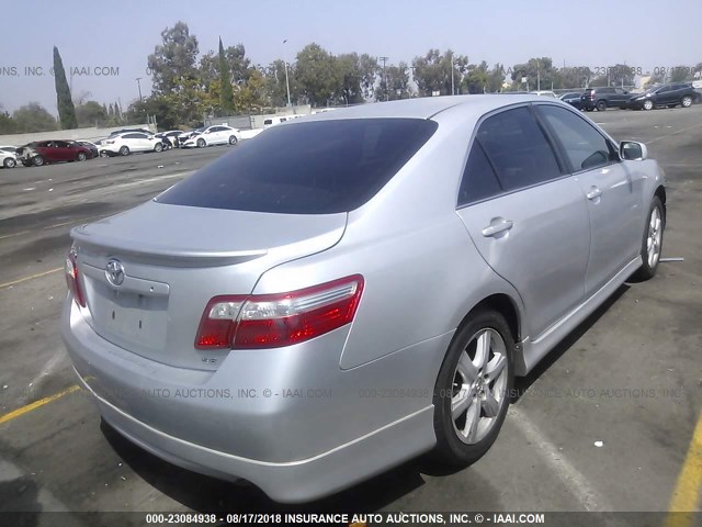 4T1BE46KX8U247231 - 2008 TOYOTA CAMRY CE/LE/XLE/SE GRAY photo 4