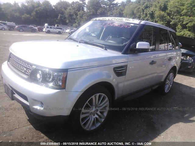 SALSK2D46BA283246 - 2011 LAND ROVER RANGE ROVER SPORT LUX SILVER photo 2