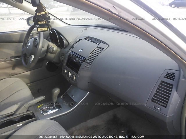 1N4AL11DX5N439886 - 2005 NISSAN ALTIMA S/SL SILVER photo 5