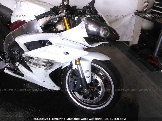 JYARN20E97A009411 - 2007 YAMAHA YZFR1 WHITE photo 5