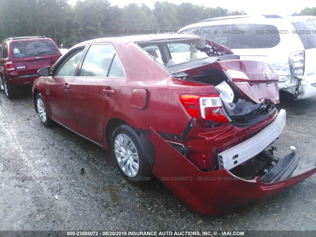4T1BF1FK0DU655680 - 2013 TOYOTA CAMRY L/SE/LE/XLE წითელი ფოტო 3