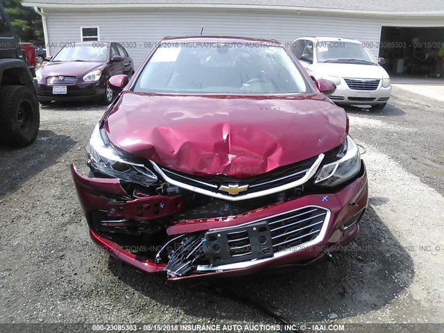 3G1BF6SM0HS520397 - 2017 CHEVROLET CRUZE PREMIER MAROON photo 6