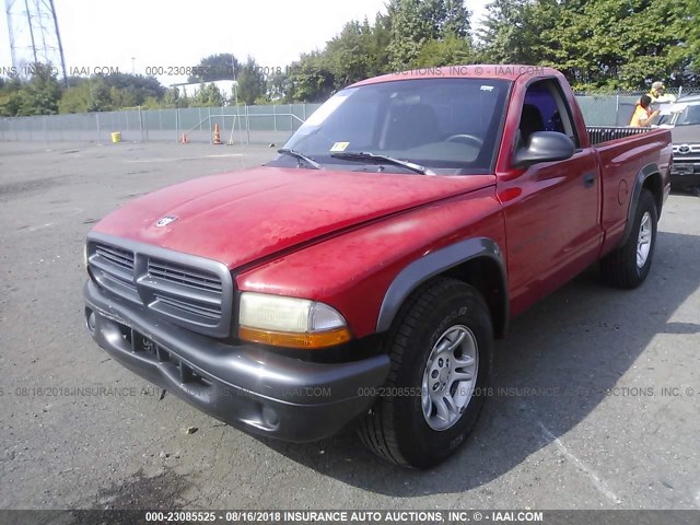 1B7FL16XX2S639084 - 2002 DODGE DAKOTA SXT RED photo 2