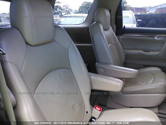 5GZER33708J187105 - 2008 SATURN OUTLOOK XR/TOURING 锡色 照片 8