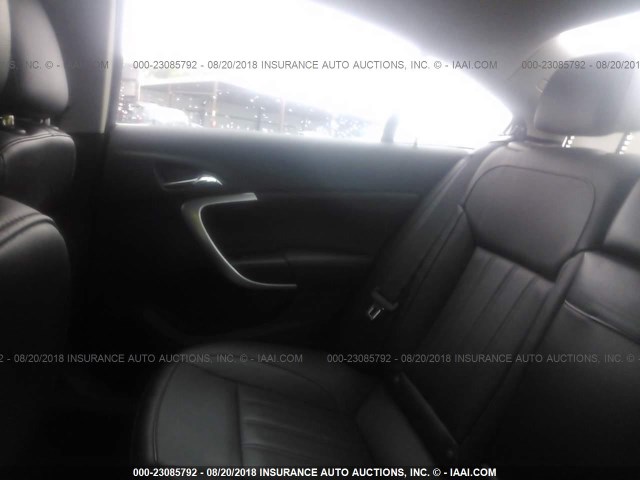 2G4GR5EK6C9156576 - 2012 BUICK REGAL GRAY photo 8