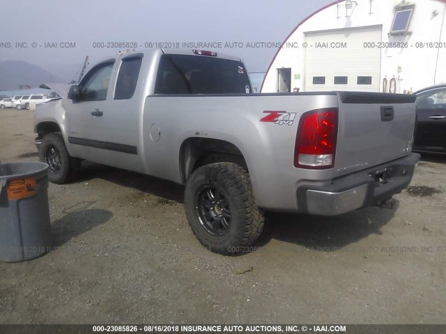 2GTEK19J071652262 - 2007 GMC NEW SIERRA K1500 SILVER photo 3