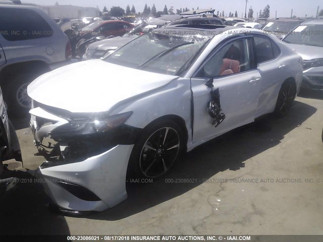 4T1BZ1HKXJU010096 - 2018 TOYOTA CAMRY XSE/XLE Ağ foto 2