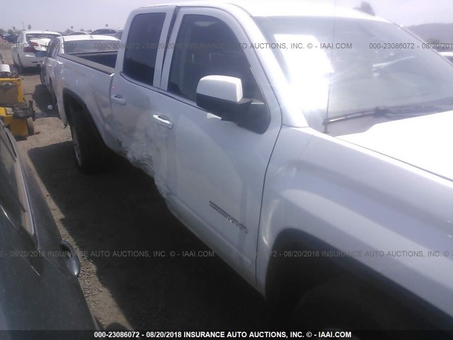 1GTR1UEC9FZ194403 - 2015 GMC SIERRA C1500 SLE WHITE photo 6