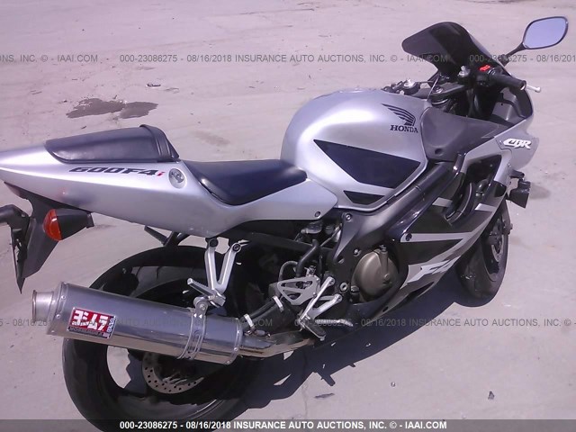 JH2PC35111M201867 - 2001 HONDA CBR600 F4 GRAY photo 4