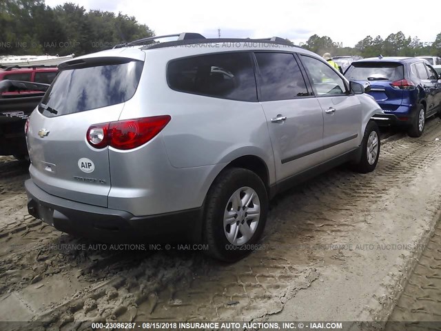 1GNLVEED2AJ252813 - 2010 CHEVROLET TRAVERSE LS SILVER photo 4