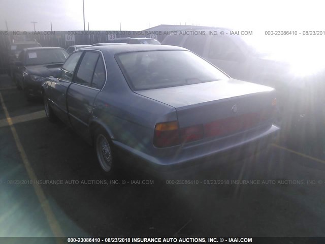 WBAHC230XK2085287 - 1989 BMW 525 I AUTOMATIC BLUE photo 3