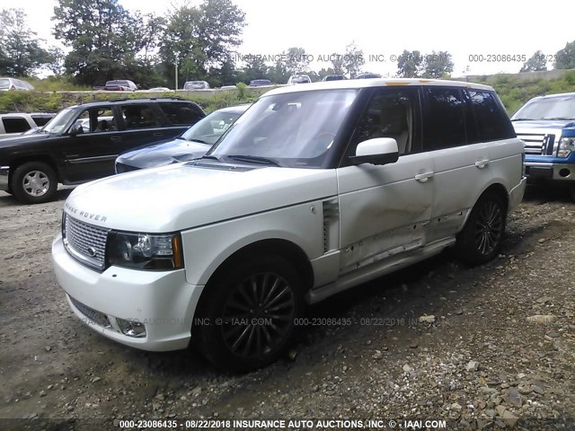 SALMP1E46CA368284 - 2012 LAND ROVER RANGE ROVER AUTOBIOGRAPHY WHITE photo 2