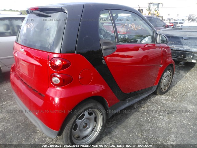 WMEEJ3BA3DK670664 - 2013 SMART FORTWO PURE/PASSION RED photo 4