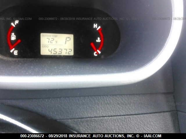 2T1KU4EE4AC375065 - 2010 TOYOTA COROLLA MATRIX  BLUE photo 7