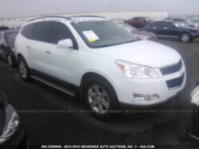 1GNLVGED7AS134178 - 2010 CHEVROLET TRAVERSE LT WHITE photo 1