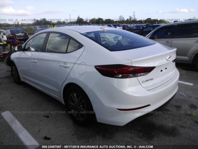 5NPD84LF2JH233447 - 2018 HYUNDAI ELANTRA SEL/VALUE/LIMITED WHITE photo 3