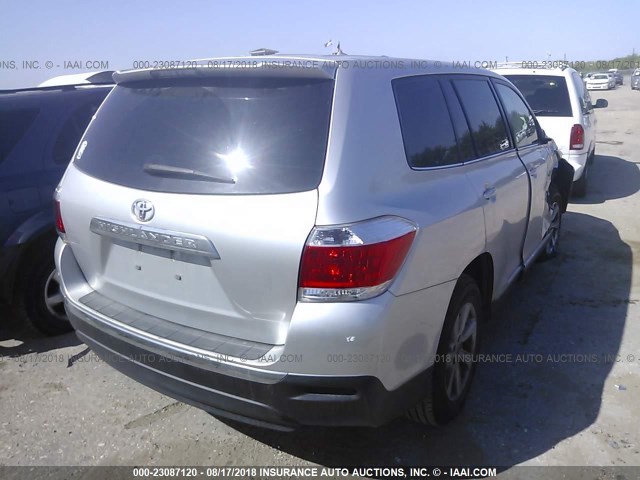 5TDZA3EH6DS043684 - 2013 TOYOTA HIGHLANDER PLUS SILVER photo 4