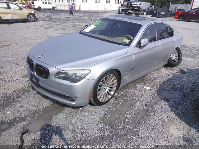 WBAKA83579CY35131 - 2009 BMW 750 I SILVER photo 2