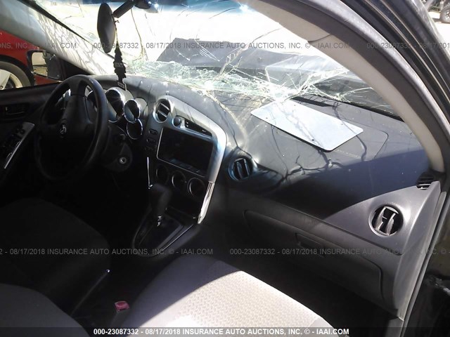 2T1KR32E97C642659 - 2007 TOYOTA COROLLA MATRIX XR BLACK photo 5