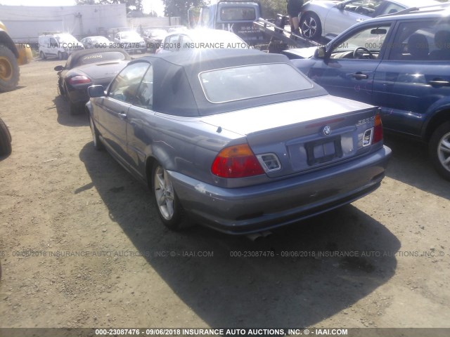 WBABS33492JY42915 - 2002 BMW 325 CI Light Blue photo 3