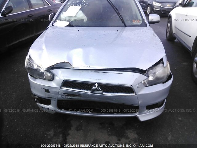 JA3AU26U19U004478 - 2009 MITSUBISHI LANCER ES/ES SPORT SILVER photo 6