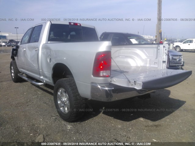 3C6UR5DJ2JG101312 - 2018 RAM 2500 SLT SILVER photo 3