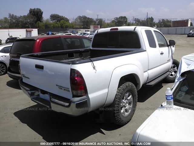 5TETU62N87Z404526 - 2007 TOYOTA TACOMA PRERUNNER ACCESS CAB WHITE photo 4