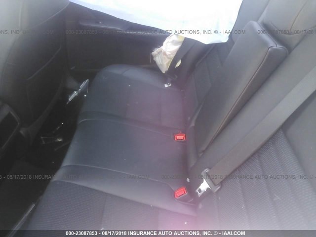 4T1BF1FK0GU175143 - 2016 TOYOTA CAMRY LE/XLE/SE/XSE 黑色 照片 8