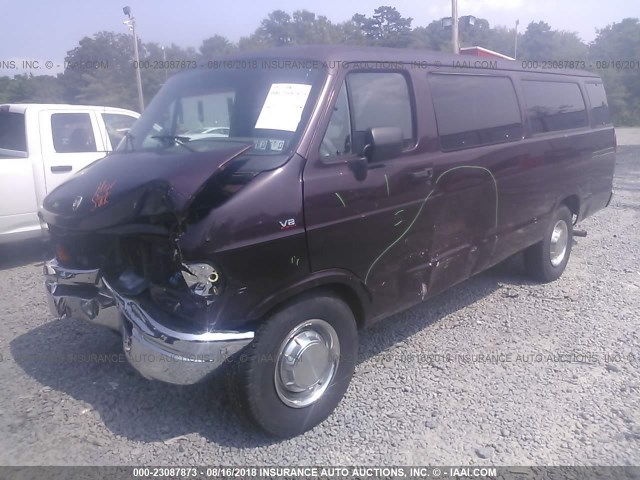 2B5WB35Z5SK566341 - 1995 DODGE RAM WAGON B3500 MAROON photo 2