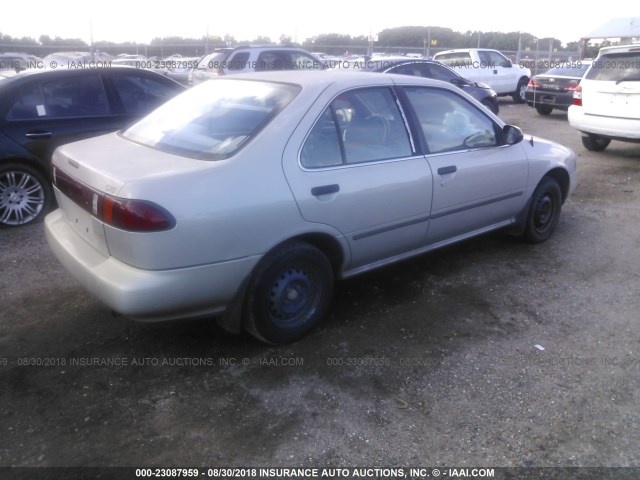 3N1AB41D8VL023112 - 1997 NISSAN SENTRA XE/GXE SILVER photo 4