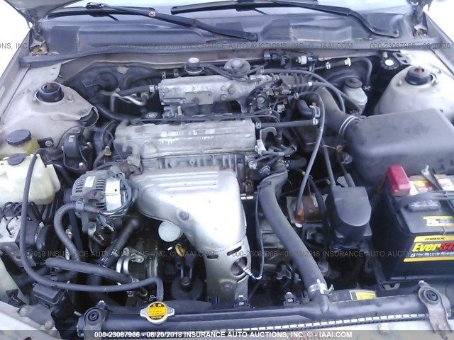 4T1BG22K0VU795948 - 1997 TOYOTA CAMRY CE/LE/XLE 米色 照片 10