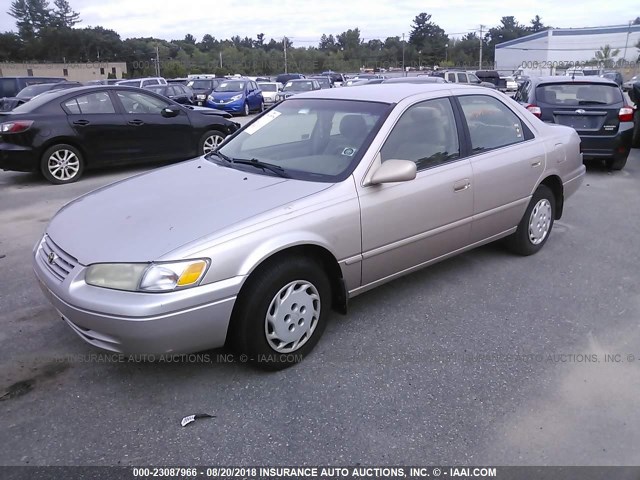 4T1BG22K0VU795948 - 1997 TOYOTA CAMRY CE/LE/XLE 米色 照片 2