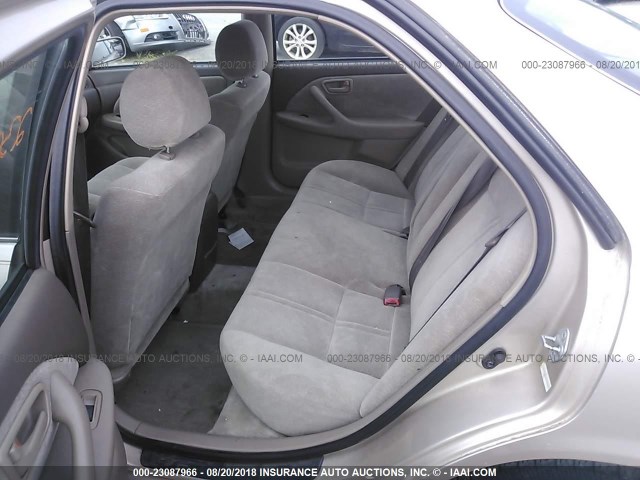 4T1BG22K0VU795948 - 1997 TOYOTA CAMRY CE/LE/XLE 米色 照片 8