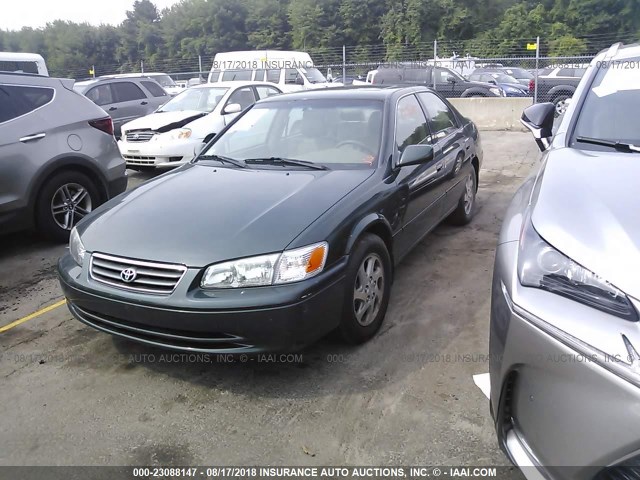 JT2BG22K4Y0489506 - 2000 TOYOTA CAMRY CE/LE/XLE 绿色 照片 2