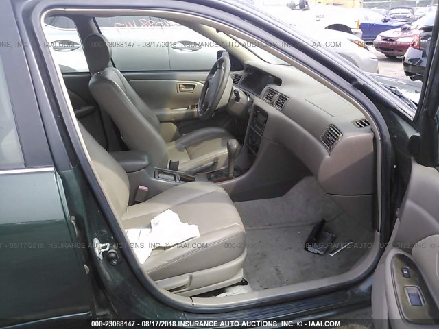 JT2BG22K4Y0489506 - 2000 TOYOTA CAMRY CE/LE/XLE 绿色 照片 5