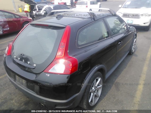 YV1MK672492137623 - 2009 VOLVO C30 T5 BLACK photo 4