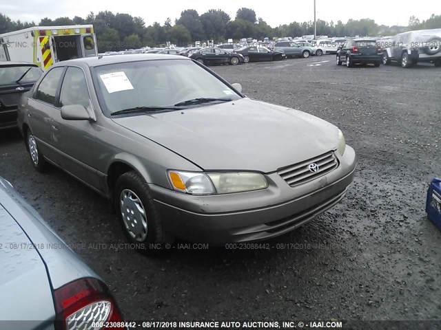 4T1BG22K3XU604347 - 1999 TOYOTA CAMRY CE/LE/XLE BEIGE photo 1