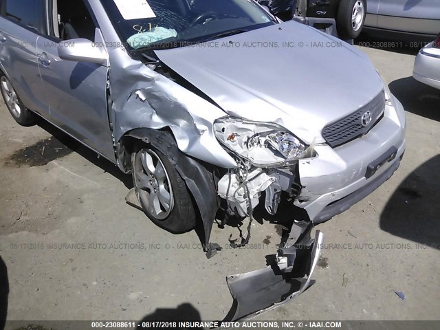 2T1KR30E77C653842 - 2007 TOYOTA COROLLA MATRIX XR SILVER photo 6