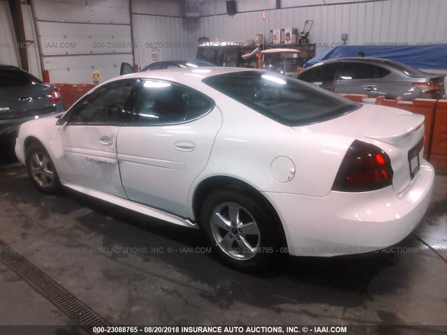 2G2WP522251151584 - 2005 PONTIAC GRAND PRIX Білий фото 3