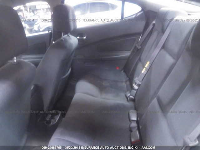 2G2WP522251151584 - 2005 PONTIAC GRAND PRIX Білий фото 8