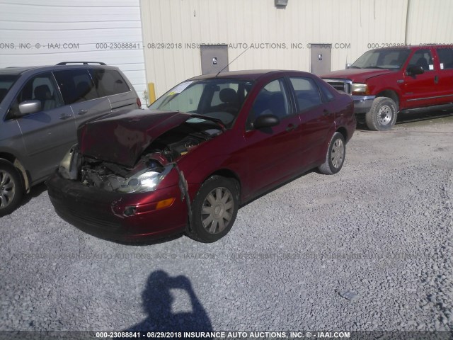 1FAFP34394W152055 - 2004 FORD FOCUS SE COMFORT/SE SPORT RED photo 2