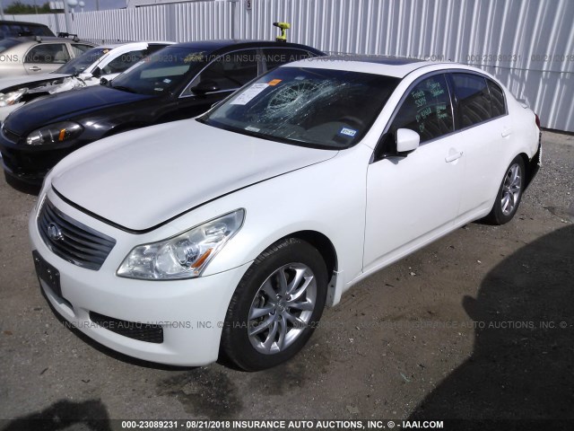 JNKCV61EX9M013595 - 2009 INFINITI G37 JOURNEY/SPORT WHITE photo 2